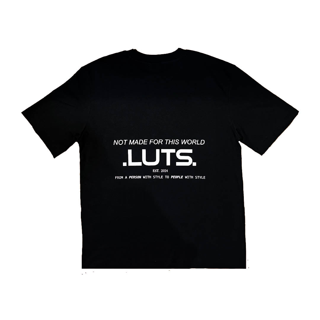 .Luts T-shirt.