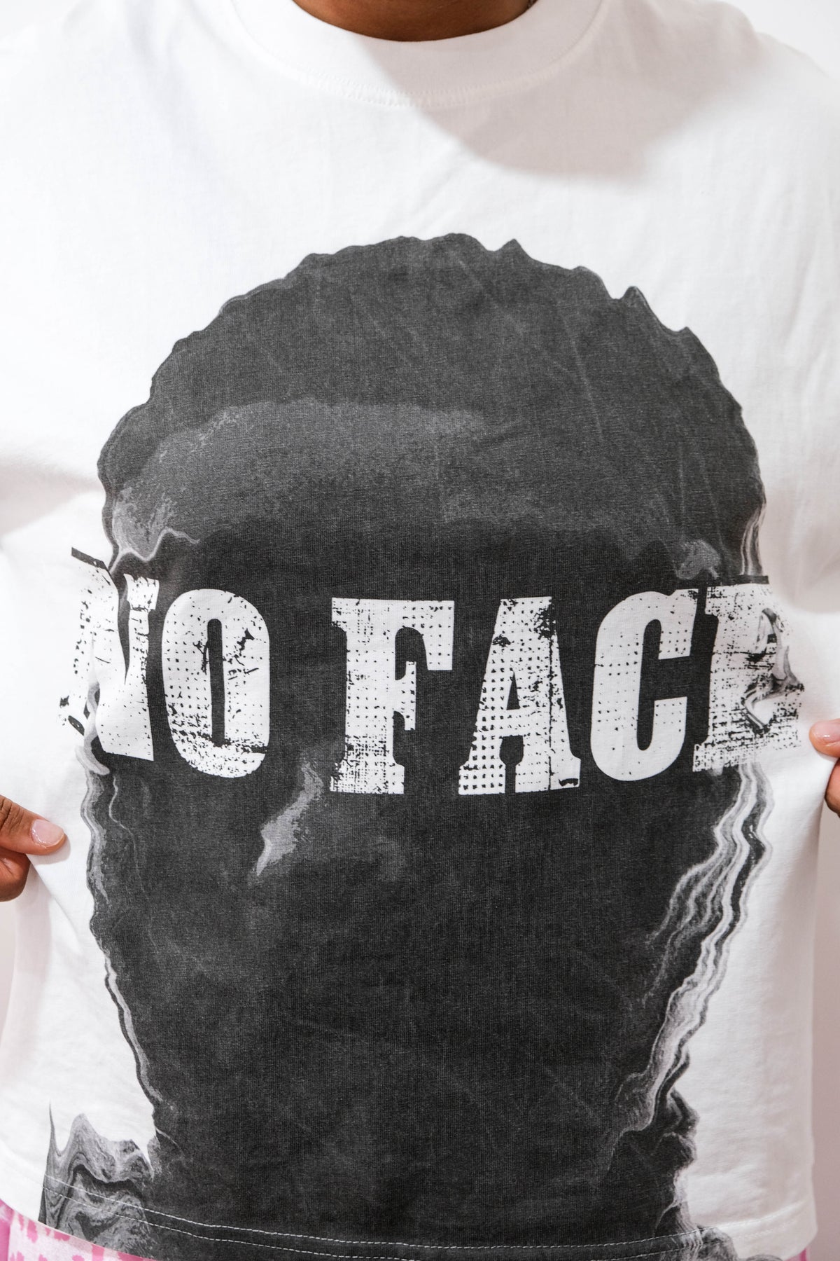 .NO FACE Tee.